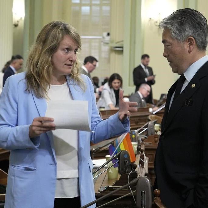 California bill requiring Big Tech to pay for news gains momentum